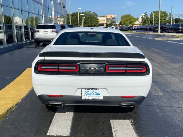 Used 2023 Dodge Challenger SXT image 7