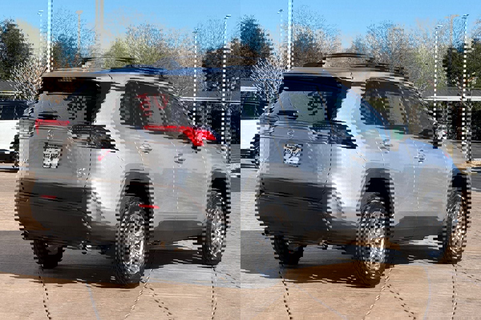New 2025 Toyota RAV4 XLE image 4