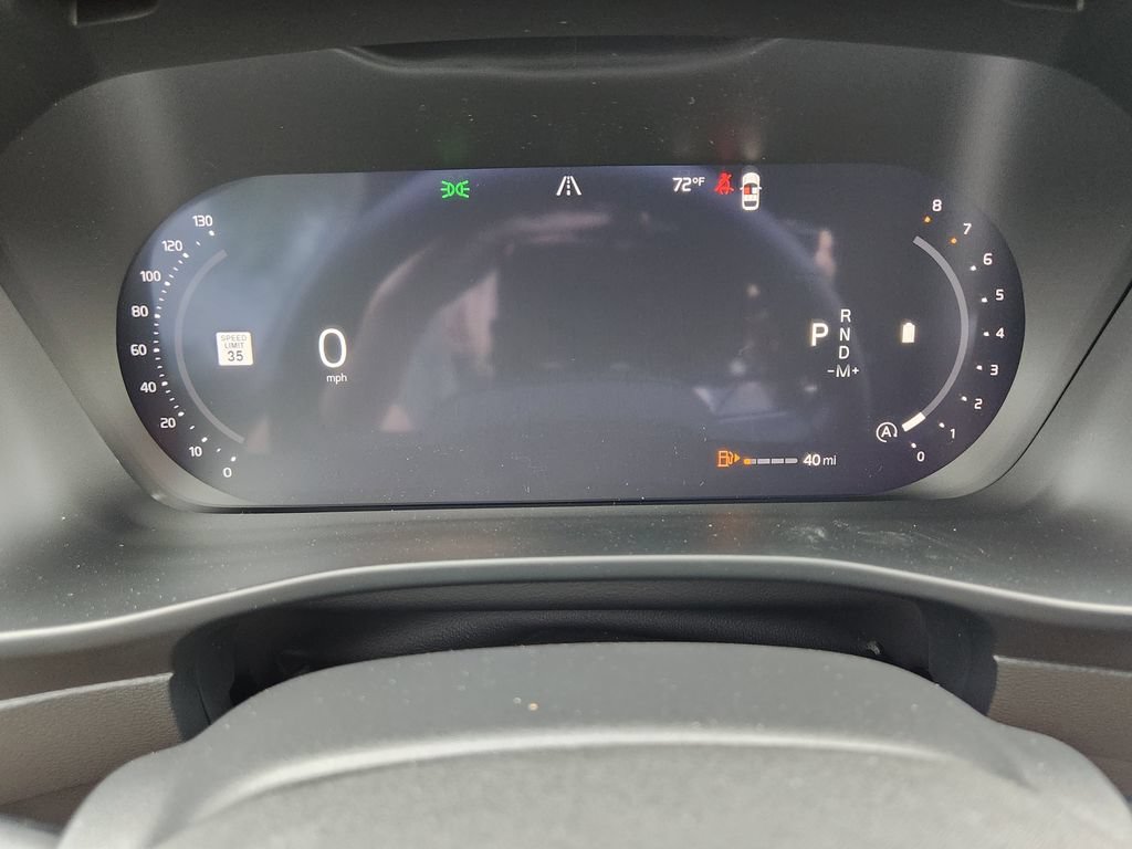 New 2026 Volvo XC40 B5 Ultra w/ Climate Package AWD/4WD image 7