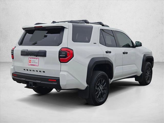 Used 2025 Toyota 4Runner SR5 AWD/4WD image 5