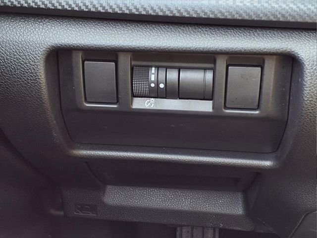 Used 2024 Subaru Crosstrek 2.5i Limited AWD/4WD image 25