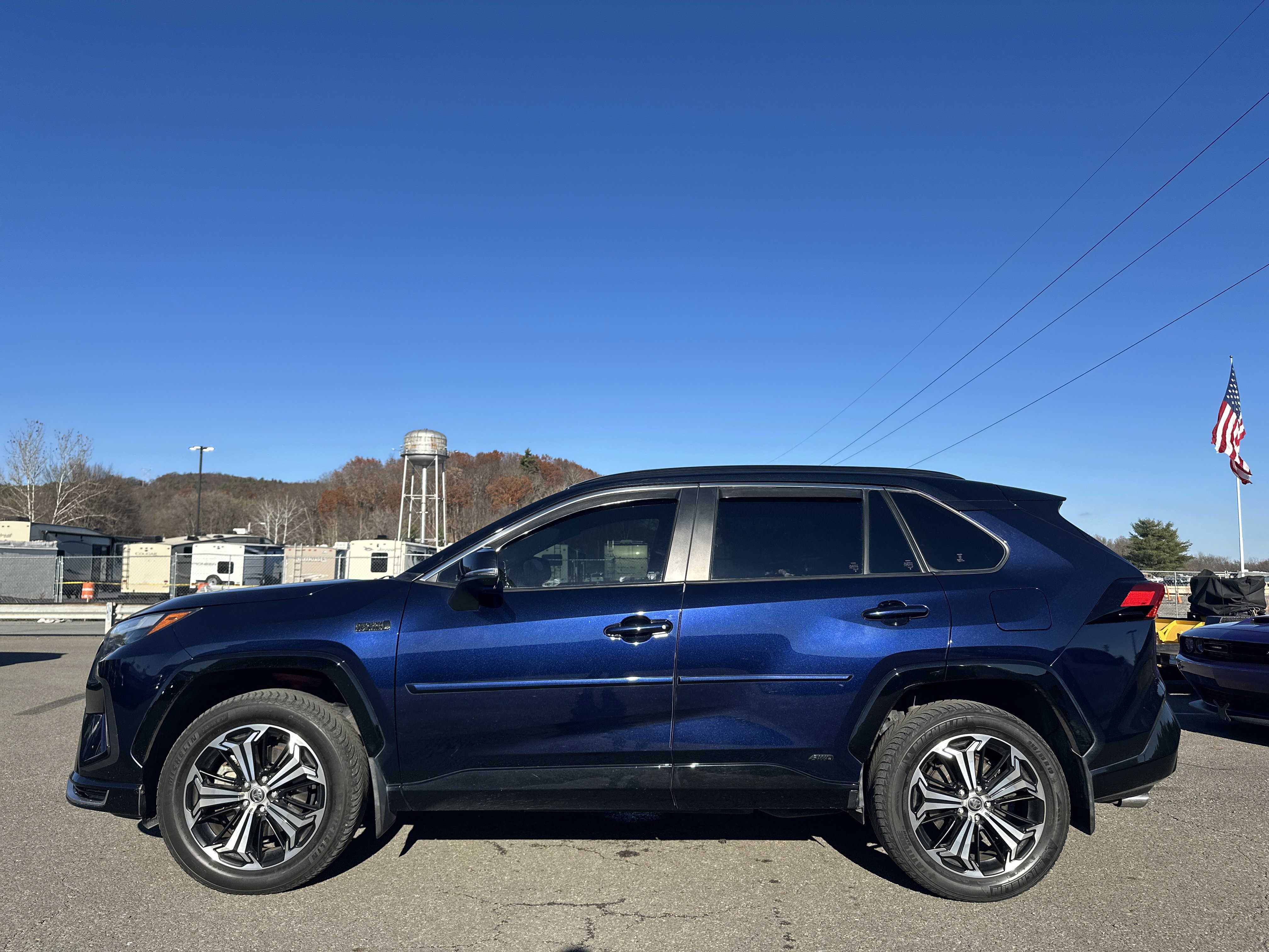 Used 2022 Toyota RAV4 XSE image 9