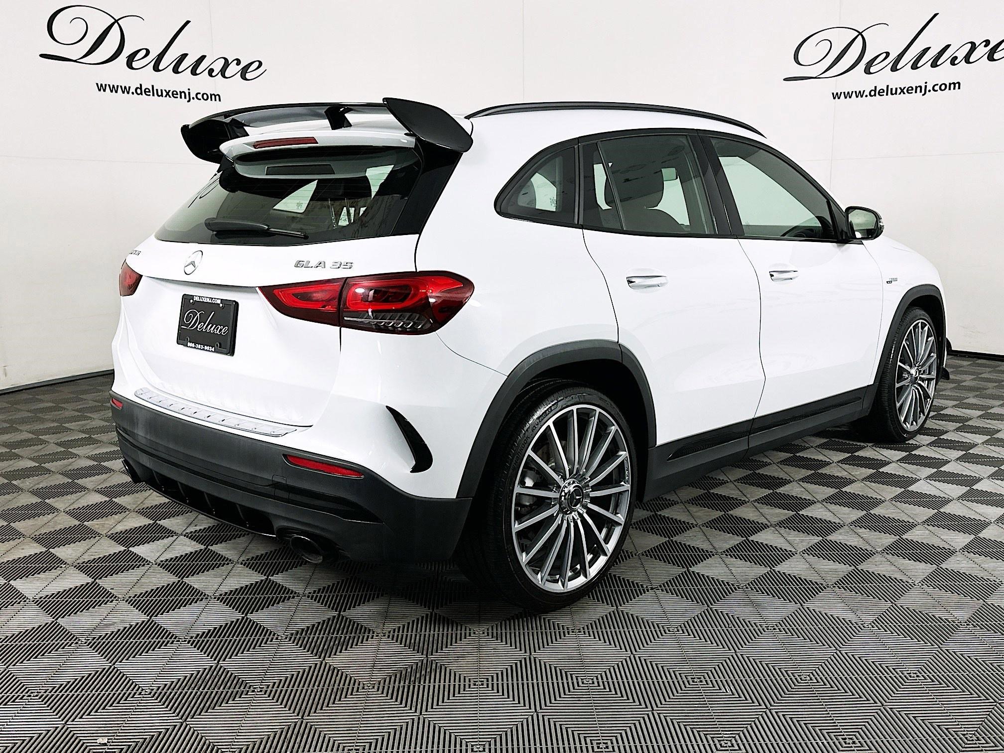 Used 2021 Mercedes-Benz GLA 35 AMG 4MATIC image 6