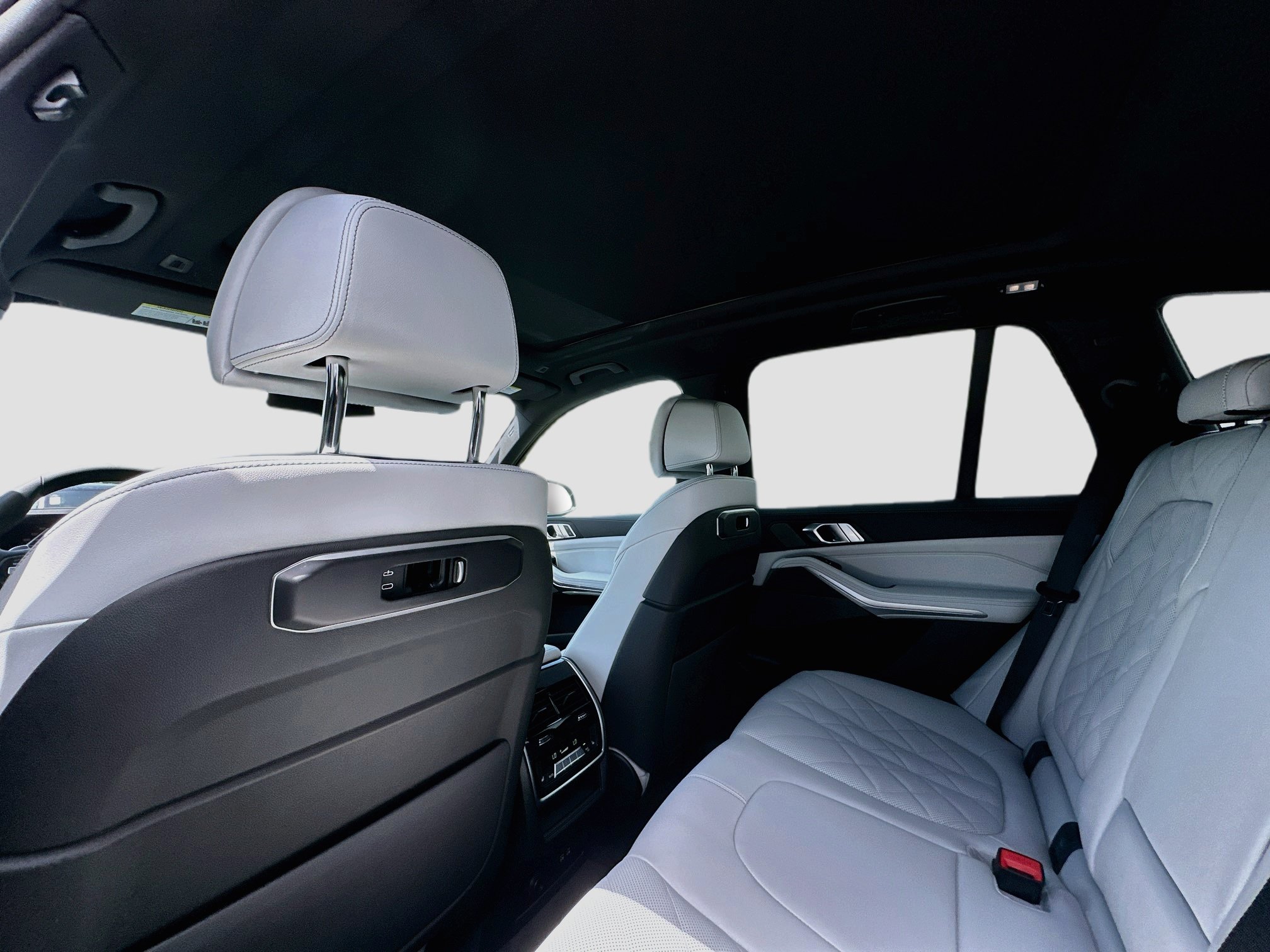 New 2026 BMW X5 xDrive40i AWD/4WD image 17