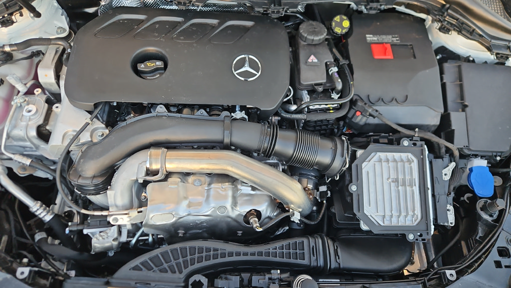 New 2026 Mercedes-Benz GLA 250 4MATIC image 24