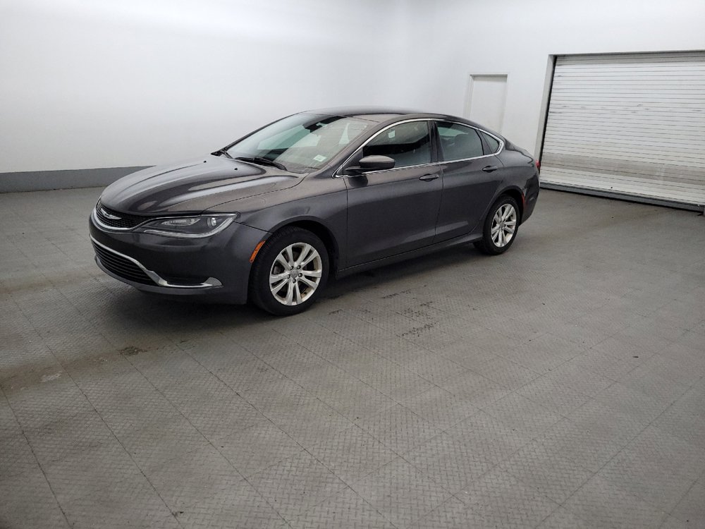 Used 2015 Chrysler 200 Limited FWD image 2