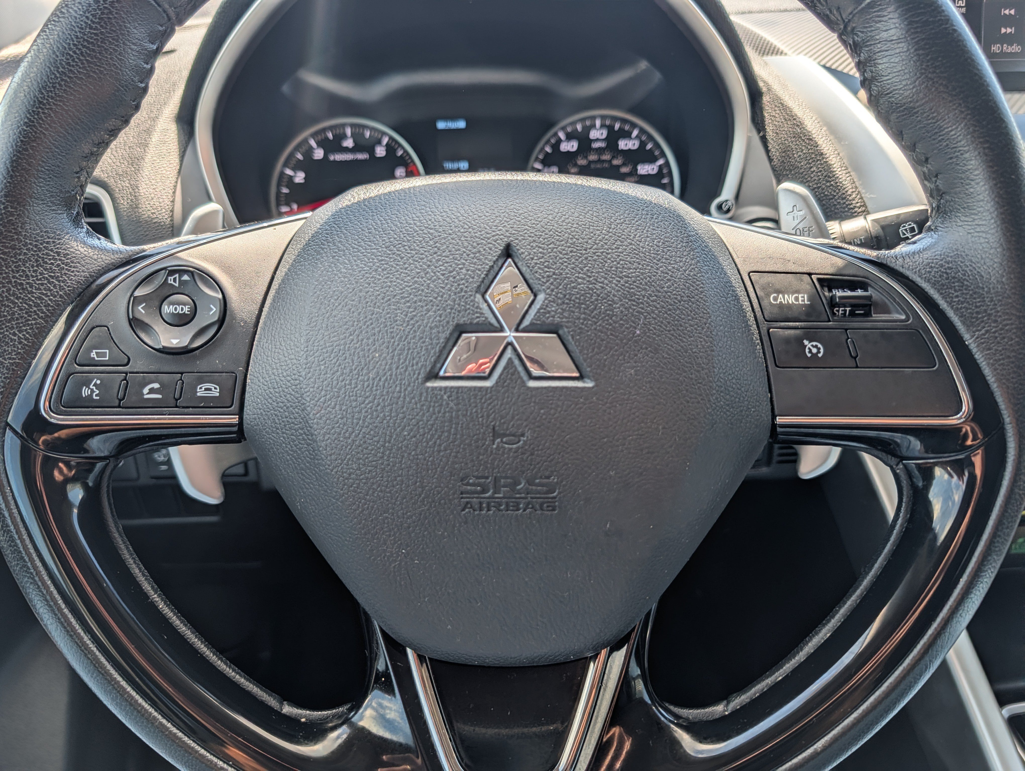 Used 2018 Mitsubishi Eclipse Cross SEL AWD/4WD image 25