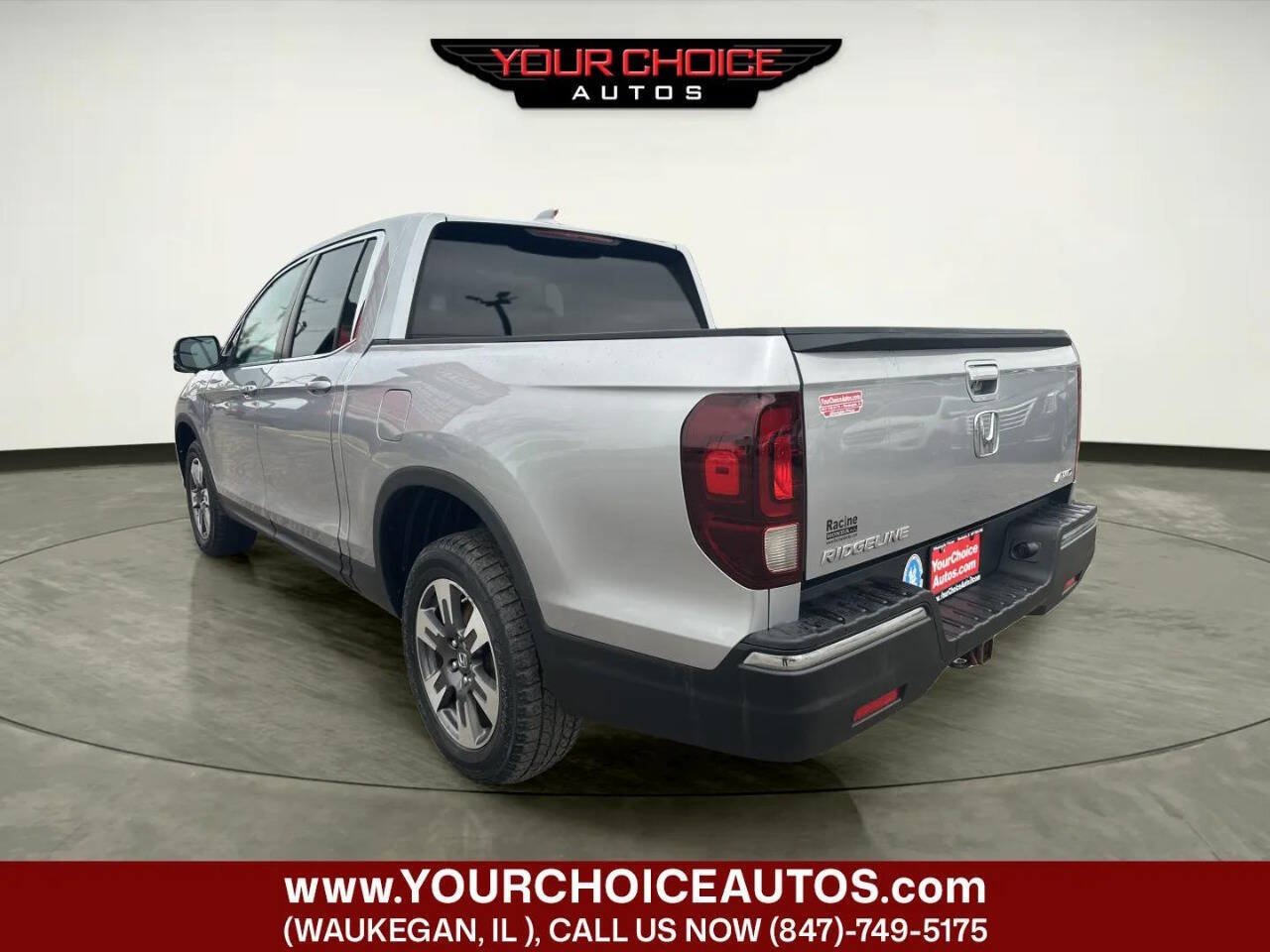 Used 2017 Honda Ridgeline RTL-T image 3