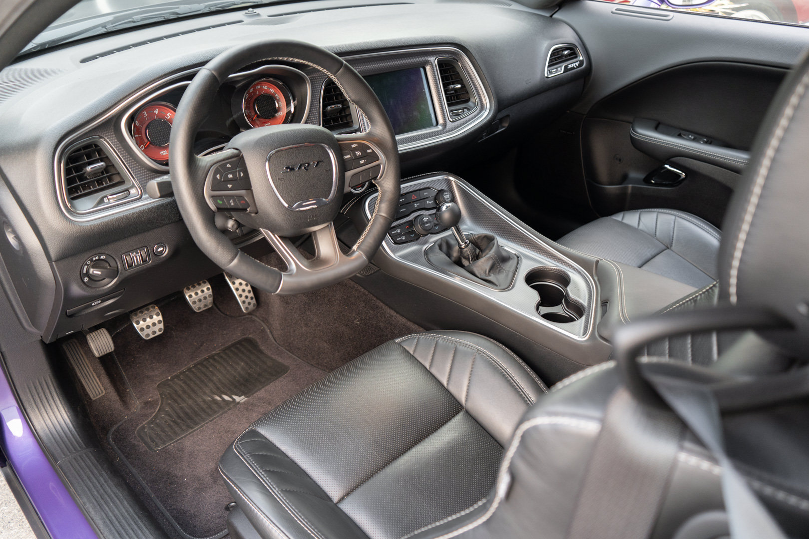 Used 2016 Dodge Challenger SRT Hellcat RWD image 8