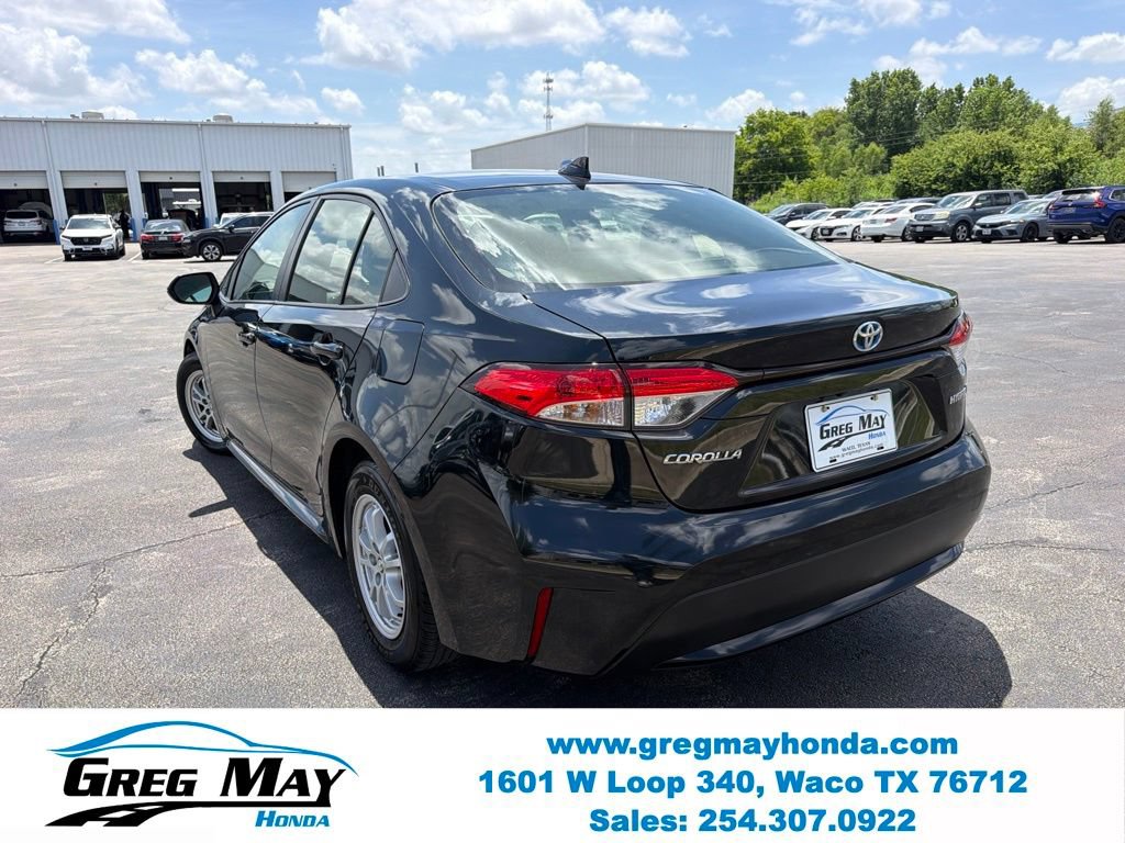 Used 2022 Toyota Corolla LE FWD image 6