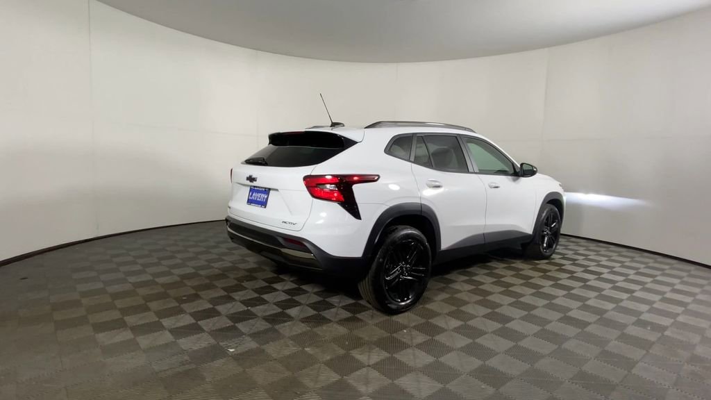 New 2026 Chevrolet Trax ACTIV w/ Sunroof Package image 10