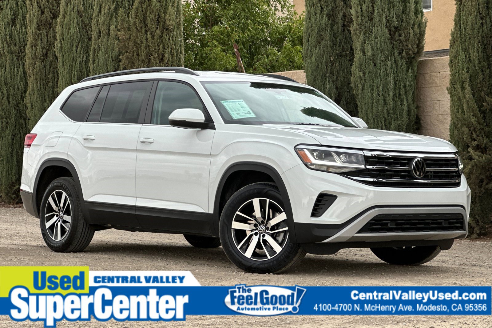 Used 2023 Volkswagen Atlas SE image 1