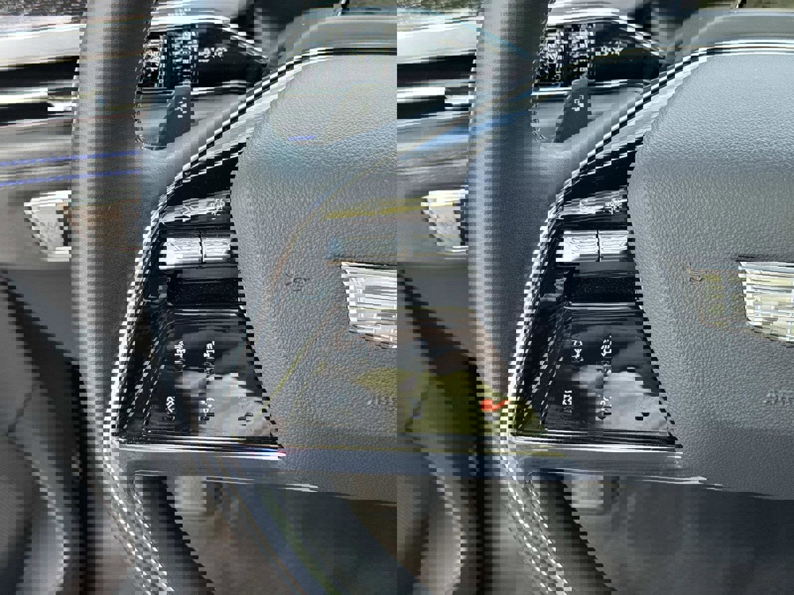 New 2025 Cadillac Escalade IQ Sport 1 image 31