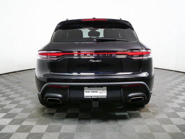 Certified 2026 Porsche Macan AWD/4WD image 31