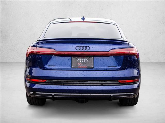 Used 2022 Audi e-tron Prestige w/ Prestige Package AWD/4WD image 6