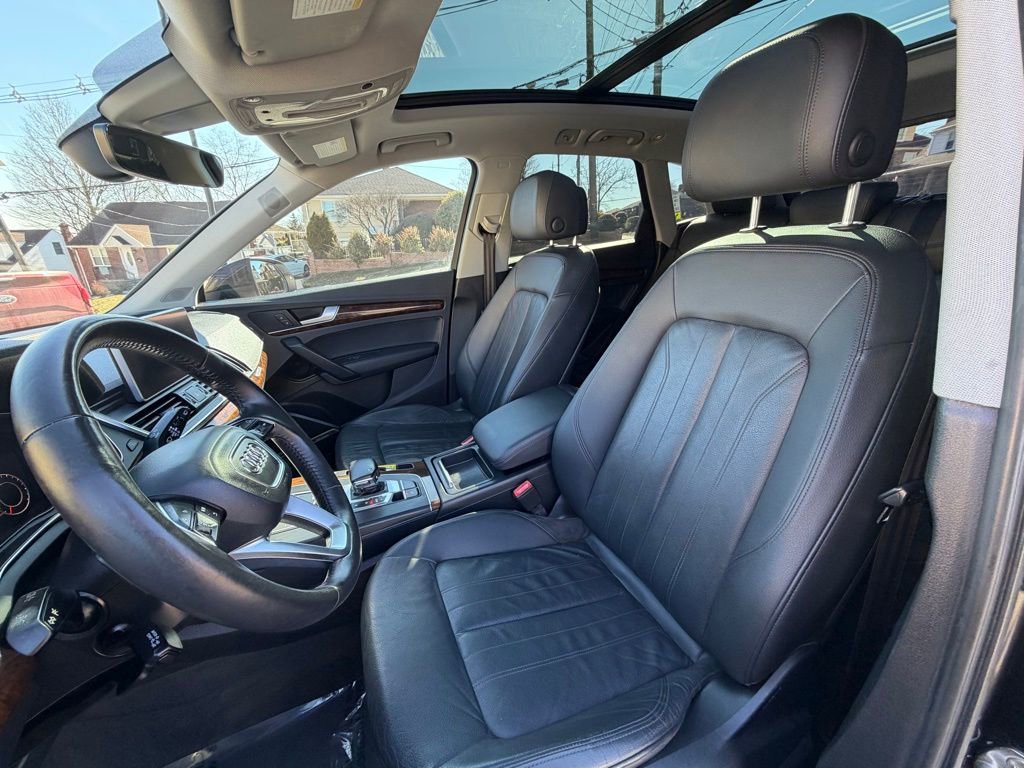 Used 2018 Audi Q5 2.0T Premium Plus w/ Premium Plus Package image 10