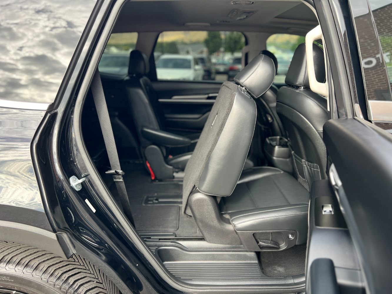 Used 2020 Kia Telluride S image 29