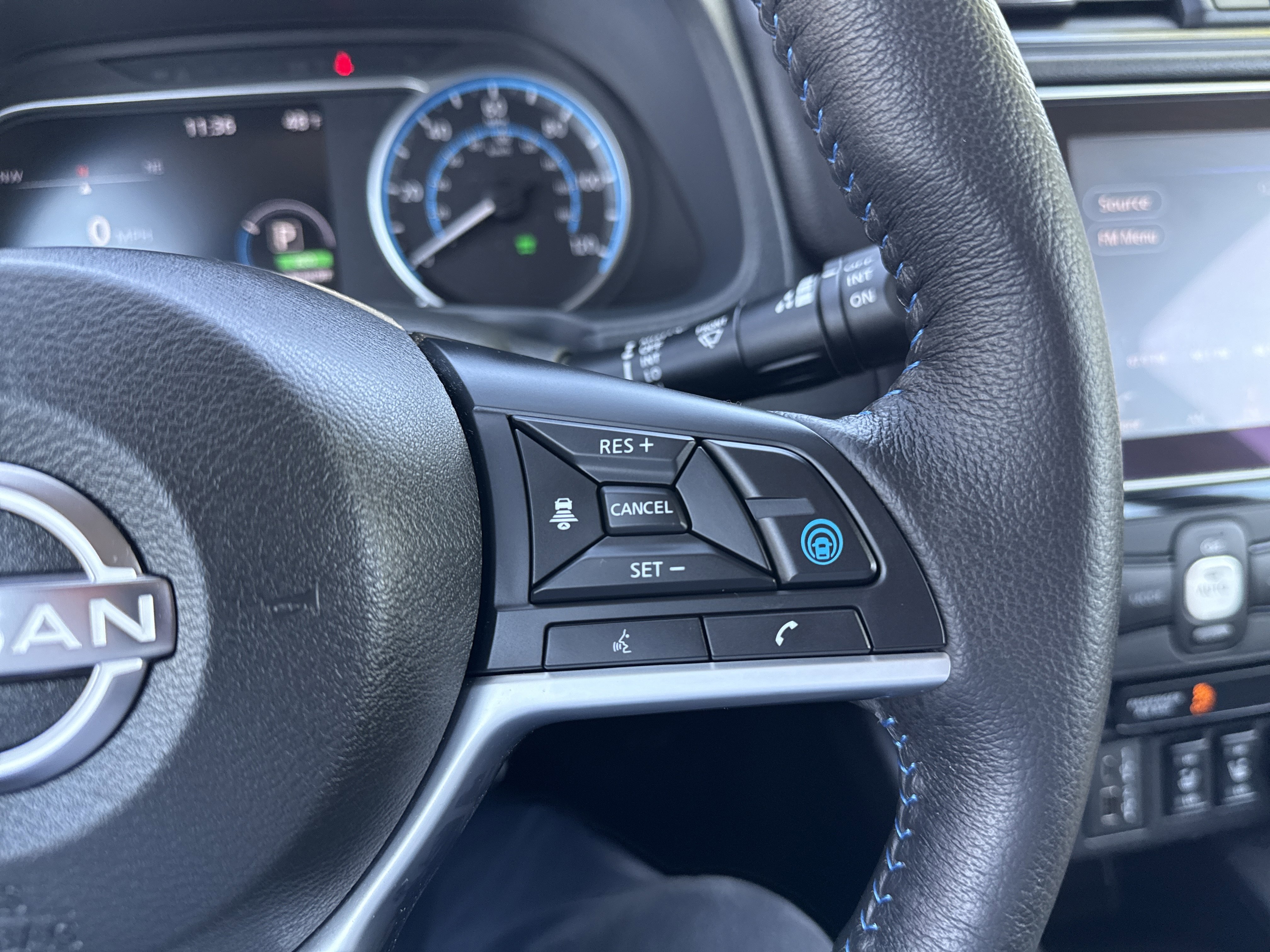 Certified 2024 Nissan Leaf SV Plus image 23