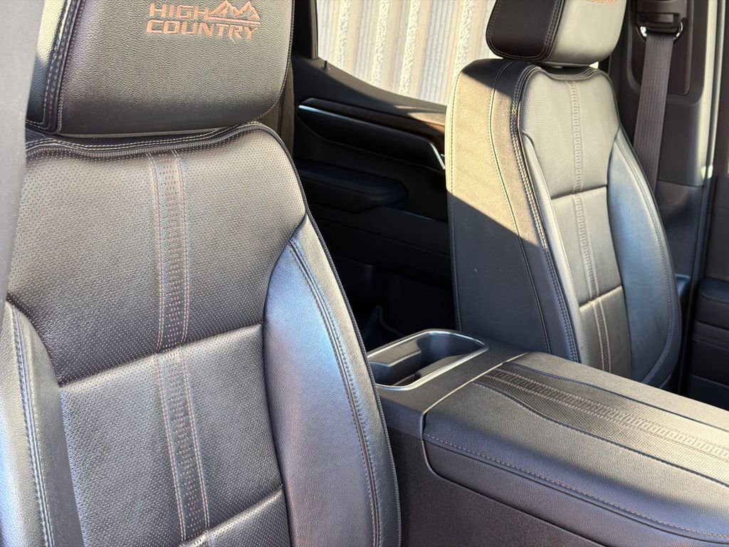Used 2023 Chevrolet Silverado 1500 High Country image 12
