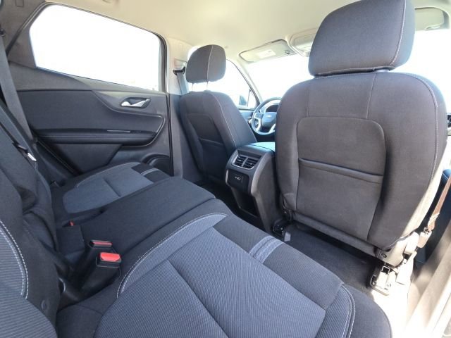 Used 2024 Chevrolet Blazer LT image 15