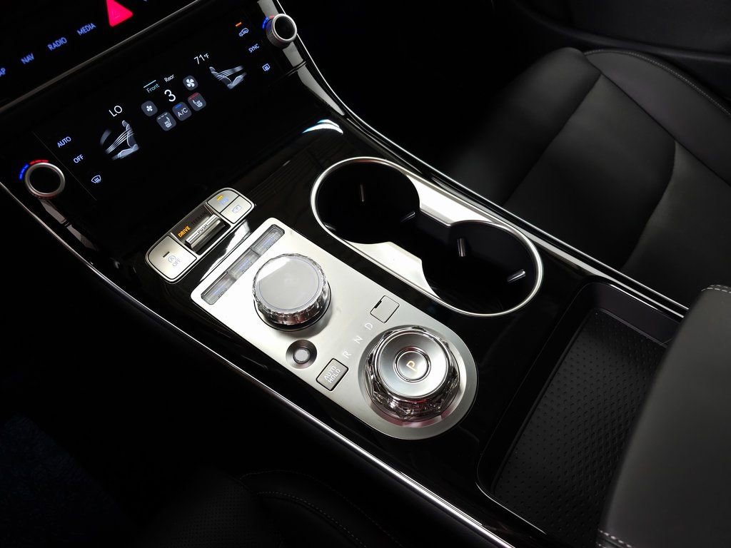 Used 2026 Genesis GV70 2.5T image 23