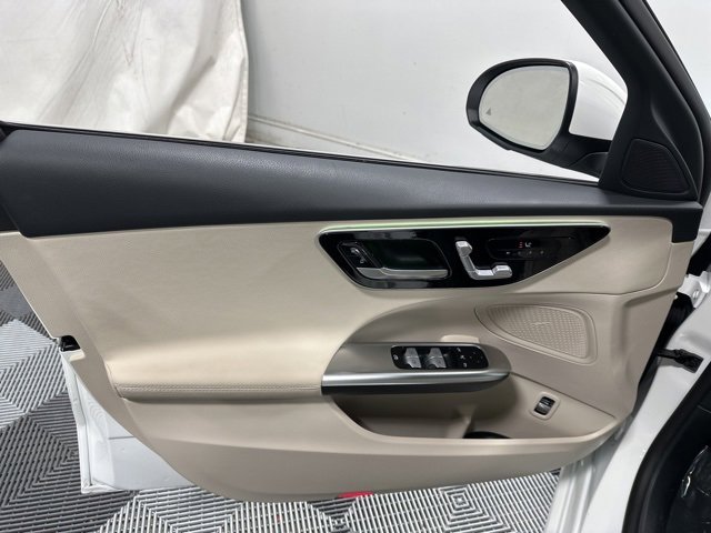 Used 2025 Mercedes-Benz C 300 4MATIC Sedan image 15