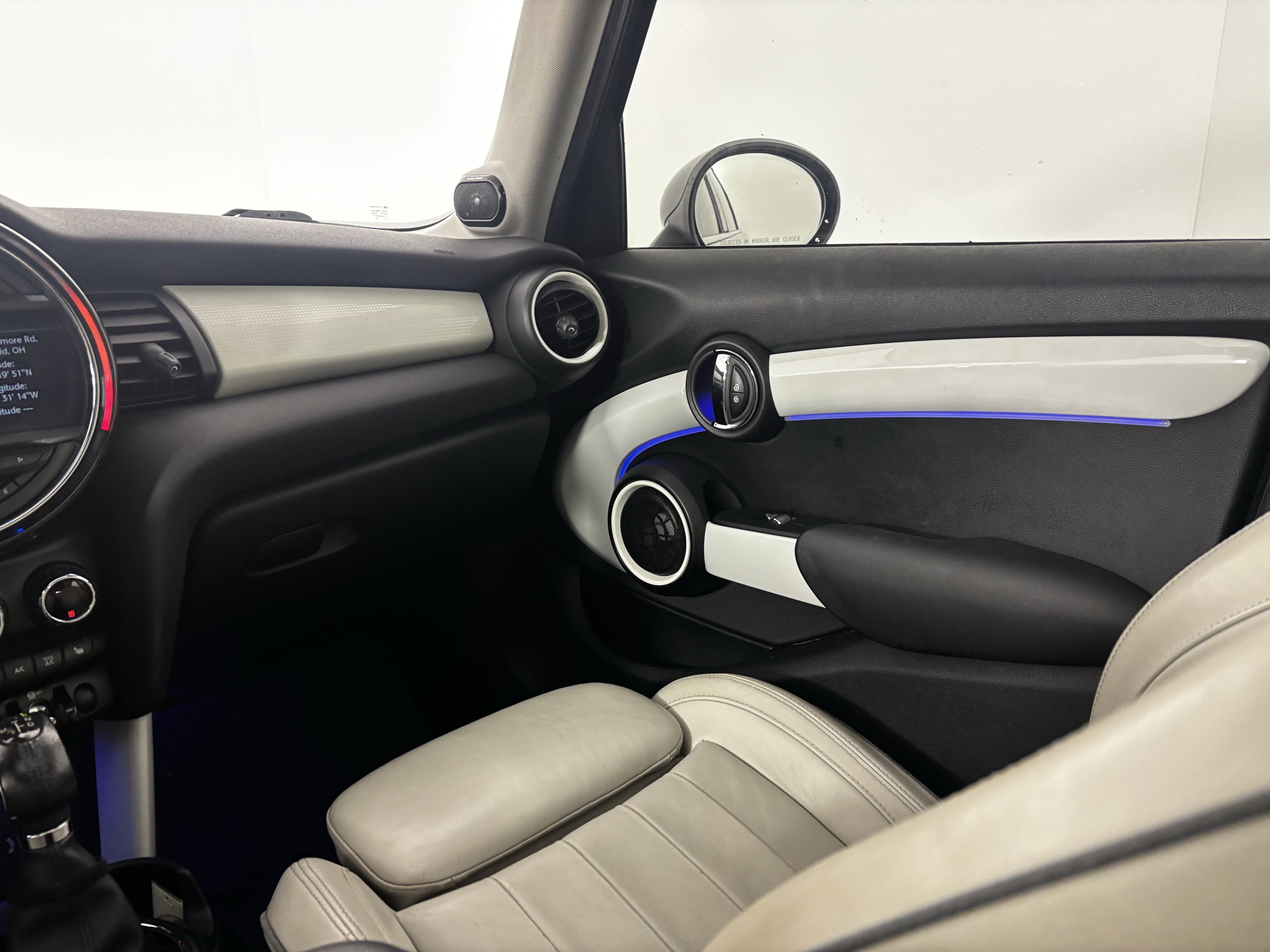 Used 2016 MINI Cooper S image 36