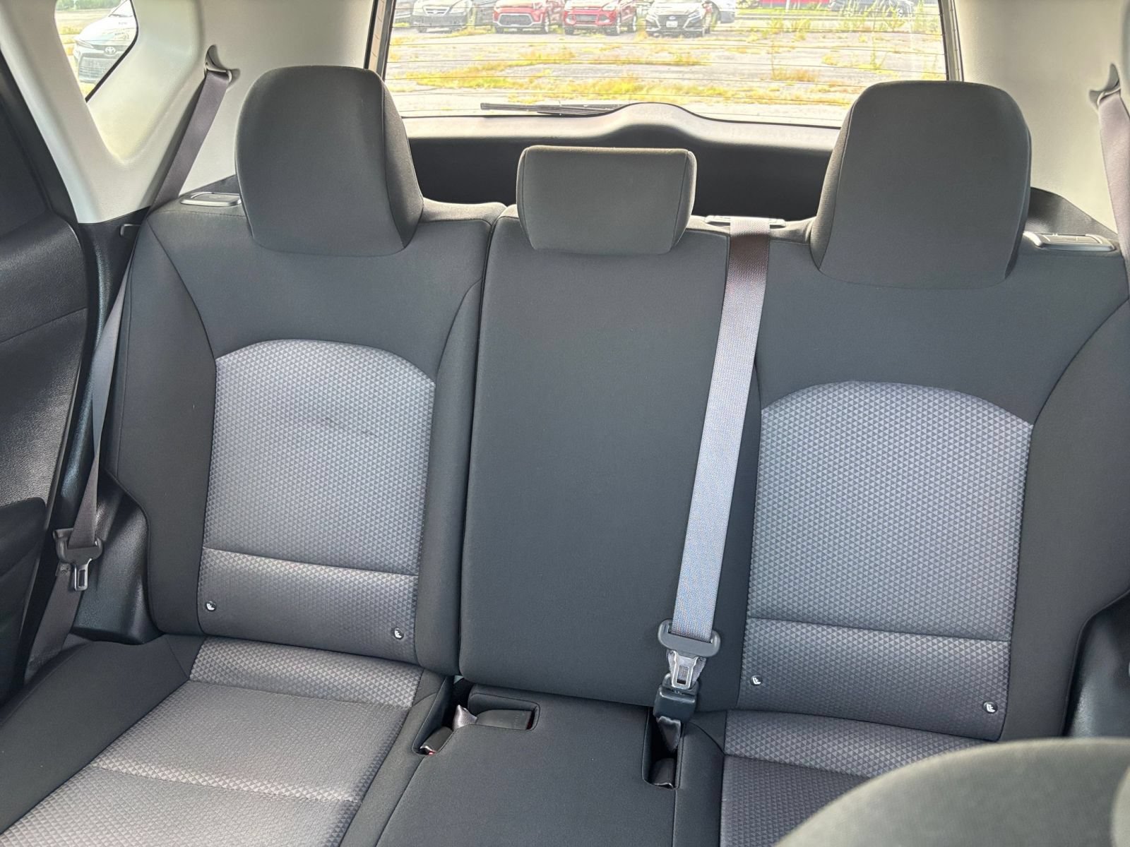 Used 2025 Kia Soul LX w/ LX Technology Package FWD image 34