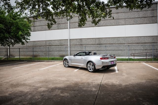 Used 2016 Chevrolet Camaro LT RWD image 21