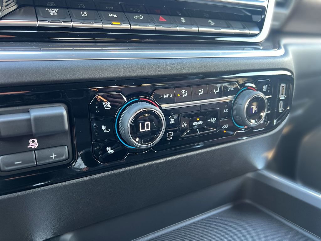 New 2026 Chevrolet Silverado 2500 High Country w/ Technology Package image 18