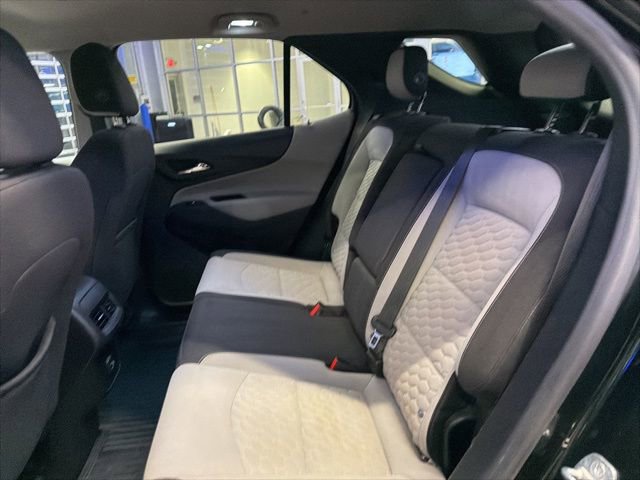 Used 2020 Chevrolet Equinox LS w/ LS Convenience Package image 12