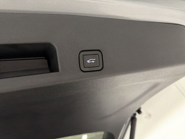 New 2026 GMC Acadia Denali Ultimate image 16