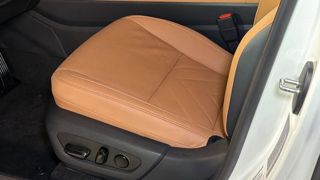 Used 2023 Lexus NX 350 AWD image 21