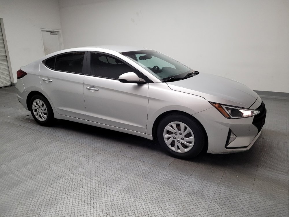 Used 2019 Hyundai Elantra SE image 11