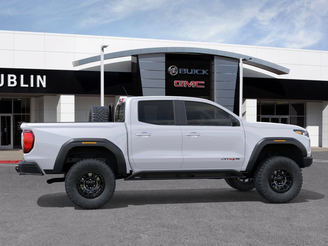 New 2026 GMC Canyon AT4X w/ AT4X AEV Edition AWD/4WD image 3