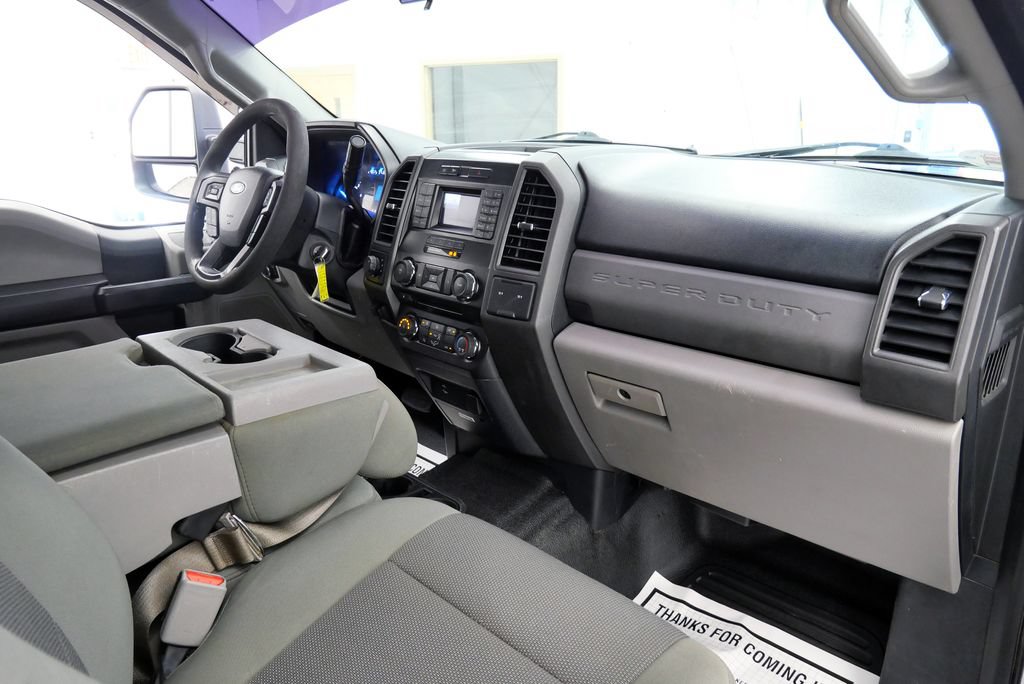 Used 2017 Ford F350 XL w/ STX Appearance Package AWD/4WD image 16