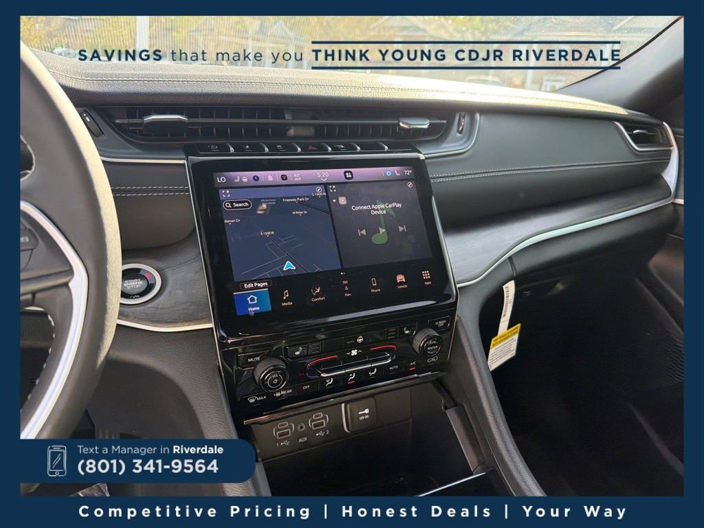 Used 2025 Jeep Grand Cherokee Limited w/ Black Appearance Package image 7