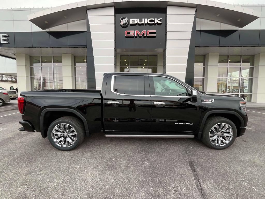 New 2026 GMC Sierra 1500 Denali AWD/4WD image 2