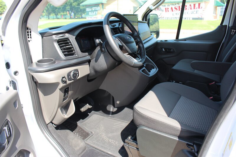 Used 2026 Ford Transit 350 XLT RWD image 29