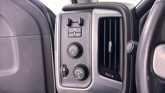 Used 2017 GMC Sierra 1500 SLE w/ Elevation Edition image 33