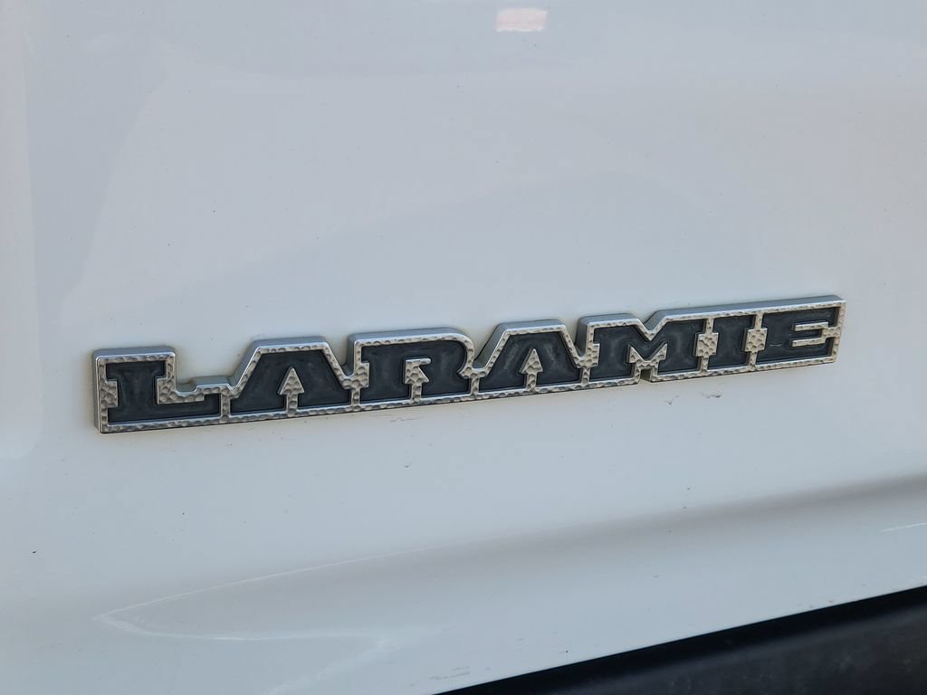 Used 2022 RAM 1500 Laramie AWD/4WD image 5