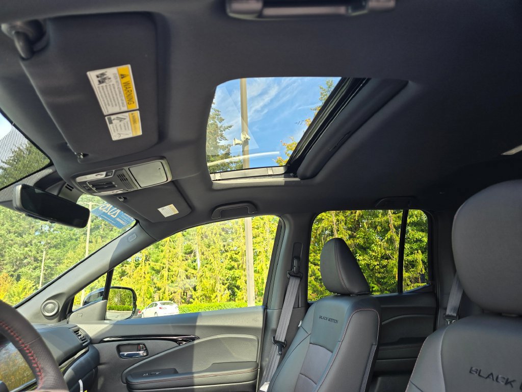 Certified 2026 Honda Ridgeline Black Edition image 13