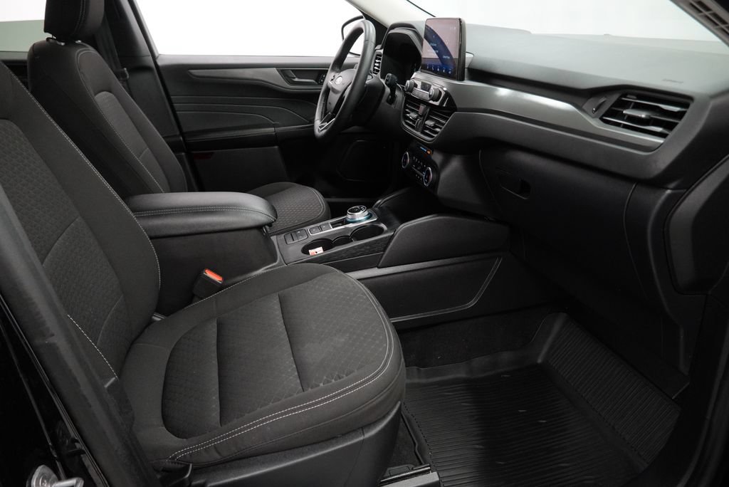 Used 2024 Ford Escape Active AWD/4WD image 32