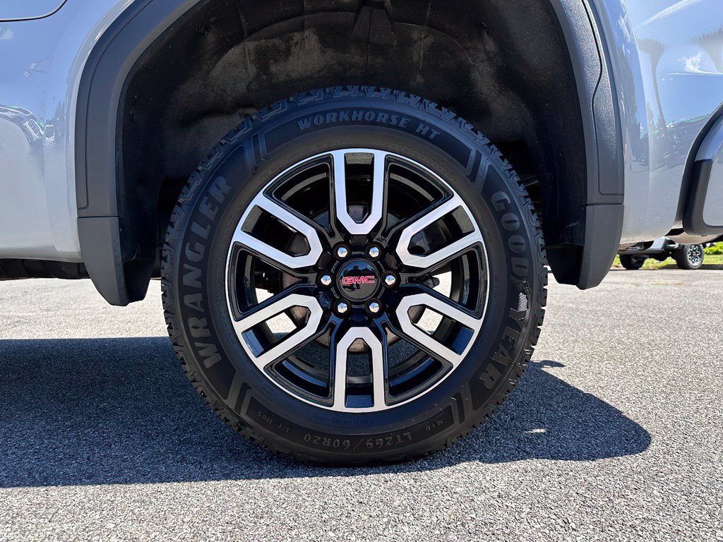 Certified 2024 GMC Sierra 1500 AT4 w/ Technology Package AWD/4WD image 50