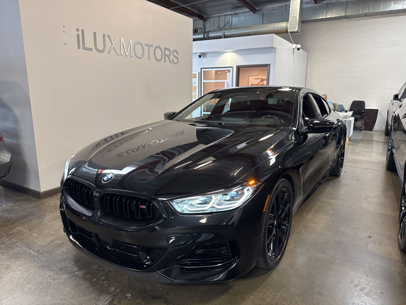 Used 2023 BMW M850i Gran Coupe xDrive image 1