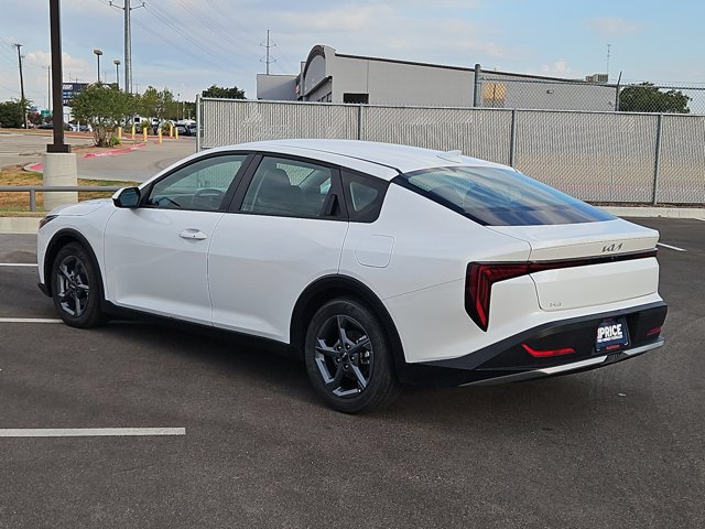 Used 2026 Kia K4 FWD image 8