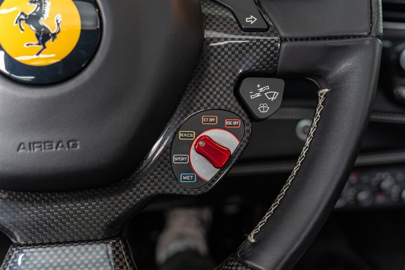 Used 2017 Ferrari 488 Spider RWD image 93