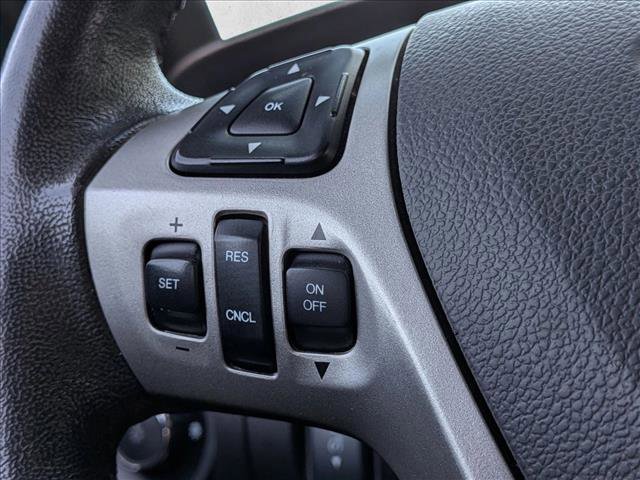 Used 2017 Ford Taurus Limited FWD image 7