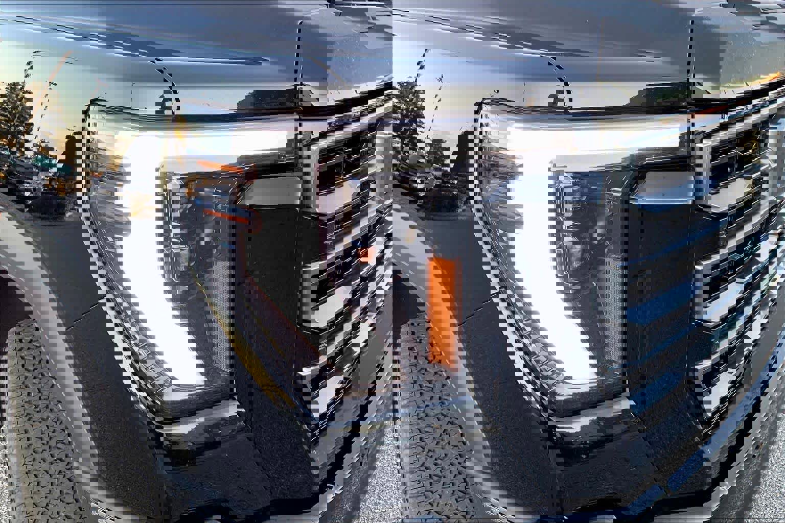 Used 2025 GMC Sierra 2500 AT4 w/ AT4 Premium Plus Package image 26