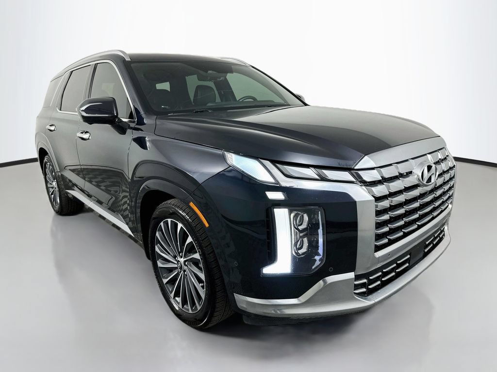 Used 2024 Hyundai Palisade Calligraphy AWD/4WD image 3